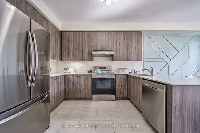 57 Stauffer Cres, House attached with 3 bedrooms, 4 bathrooms and 2 parking in Markham ON | Image 13