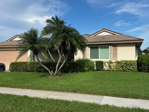 10548 Greentrail Drive S, Boynton Beach, FL, 33436 | Card Image
