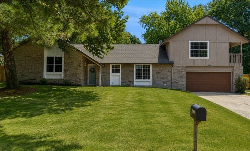 8225 Wright Pl, Broken Arrow, OK, 74014-3050 | Card Image