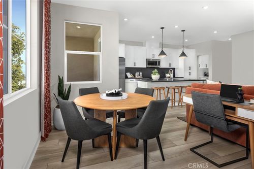 3-3681 W S. Eichler Paseo, Ontario, CA, 91761 | Card Image