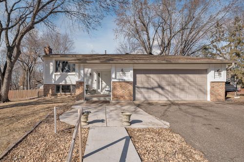 1111 106th Lane Ne, Blaine, MN, 55434 | Card Image