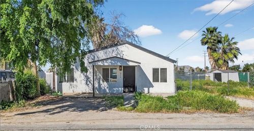 475 Transit Ave, Riverside, CA, 92507-1434 | Card Image