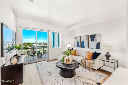 3019-3131 N Central Ave, Phoenix, AZ, 85012-2789 | Card Image