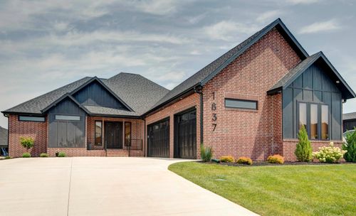 1837 E Cobblestone Dr, Ozark, MO, 65721-5778 | Card Image