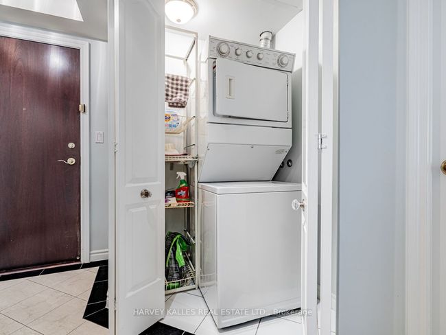 113 - 28 William Carson Cres, Condo with 2 bedrooms, 2 bathrooms and 1 parking in North York ON | Image 14