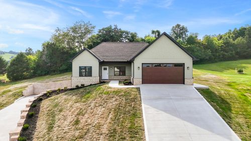 189 Adley St, Morristown, TN, 37814-2059 | Card Image
