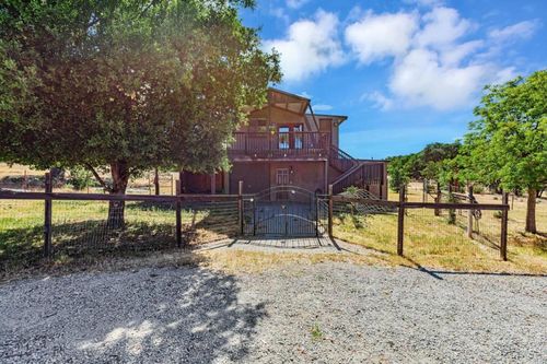 20104 Panoche Rd, Paicines, CA, 95043 | Card Image