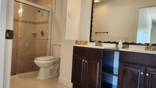 164 Meadows Dr, Home with 3 bedrooms, 2 bathrooms and null parking in Boynton Beach FL | Image 9