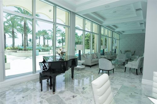 apt-417-2501 S Ocean Dr, Hollywood, FL, 33019-2608 | Card Image