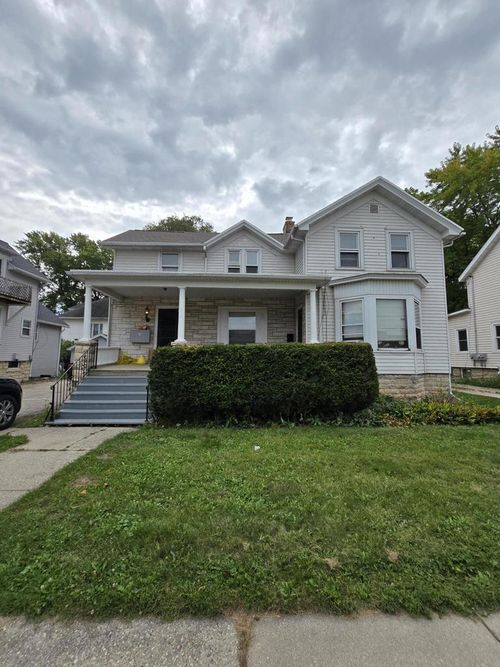 118 E Merrill Avenue, Fond Du Lac, WI, 54935 | Card Image