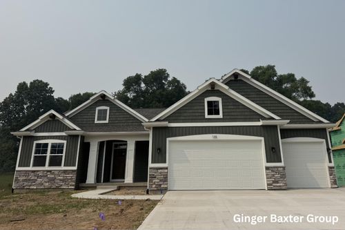 4-135 Summit Pointe Dr, Rockford, MI, 49341-8986 | Card Image
