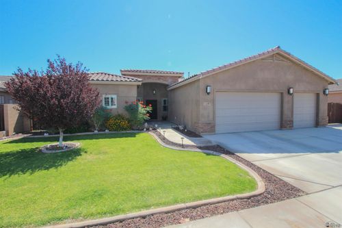 11297 S Helen Dr, Yuma, AZ, 85367-4911 | Card Image