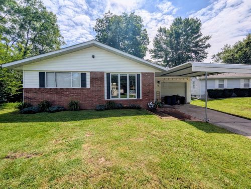7 Wedgewood Ct, Murphysboro, IL, 62966-1679 | Card Image