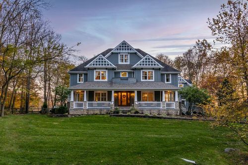 435 Trillium Dr, Galloway, OH, 43119-9670 | Card Image