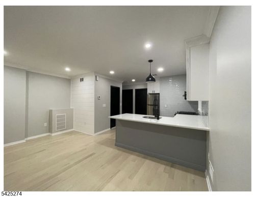 apt-1-40 Grant St, Morristown, NJ, 07960-8649 | Card Image