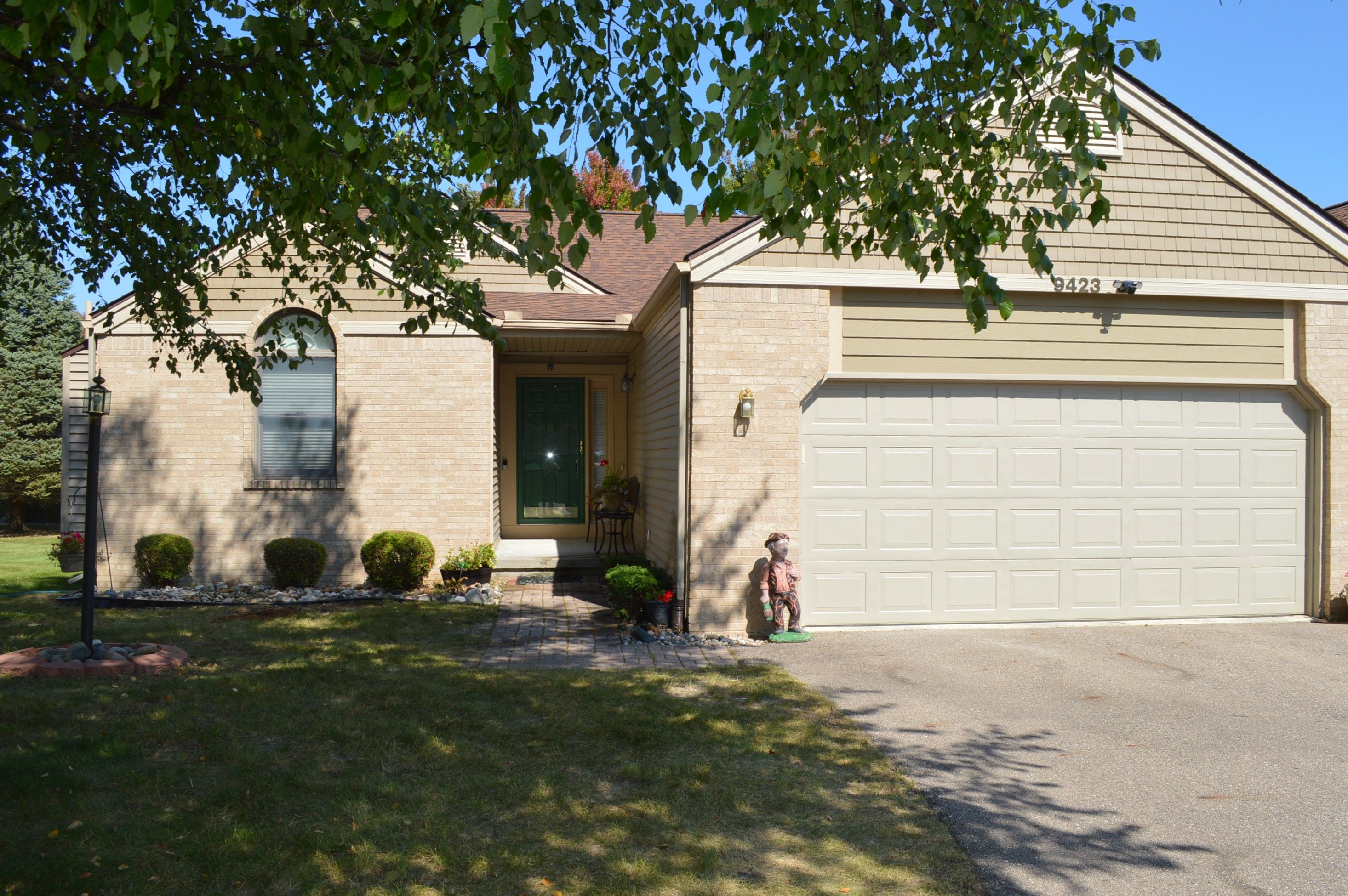 Mountain Ash Ct, Davison, MI 48423