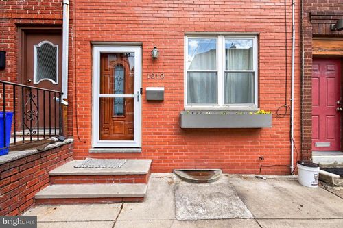 1019 S 6th St, PHILADELPHIA, PA, 19147-4011 | Card Image