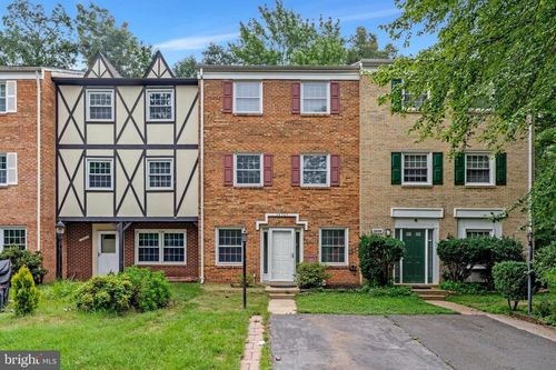 14707 Bentley Sq, CENTREVILLE, VA, 20120-1821 | Card Image