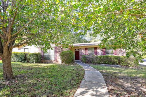 1222 Crestwood Dr, El Dorado, AR, 71730-3068 | Card Image