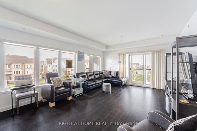 310 - 5005 Harvard Rd, Condo with 3 bedrooms, 2 bathrooms and 1 parking in Mississauga ON | Image 16