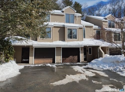 apt-14-3 Westside Dr, North Grosvenordale, CT, 06255-2127 | Card Image