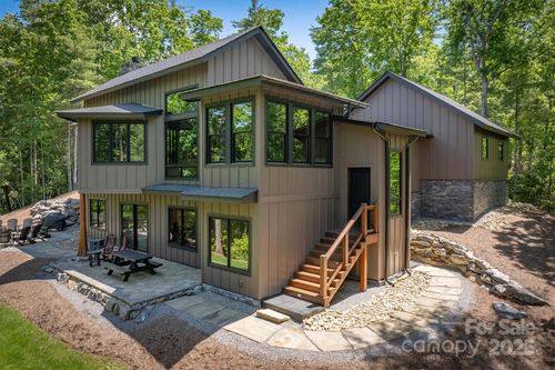 2126 Sycamore Dr, Nebo, NC, 28761-0181 | Card Image