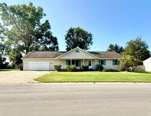12390 Campfire Dr, Granger, IN, 46530-8972 | Card Image