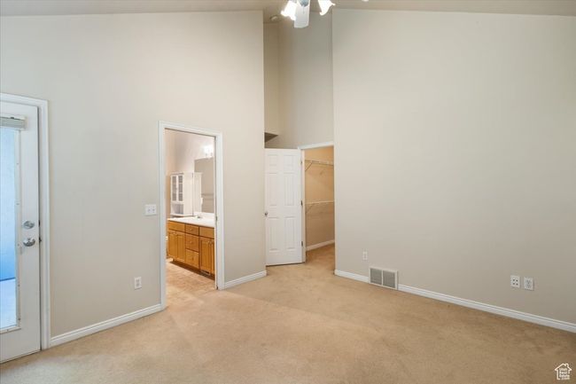 Master Bedroom | Image 19
