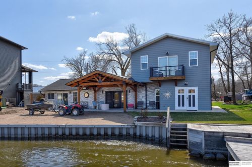 31 Poehling Ln, Fremont, NE, 68025-6820 | Card Image