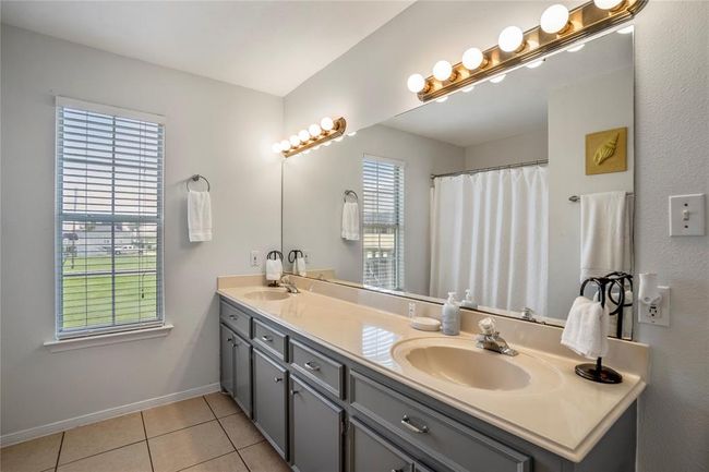 Primary bathroom | Image 11