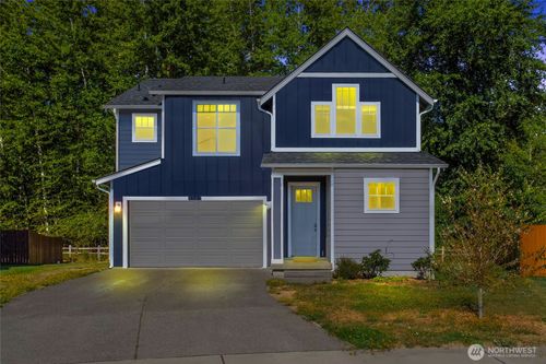 8105 E 134, Puyallup, WA, 98373 | Card Image
