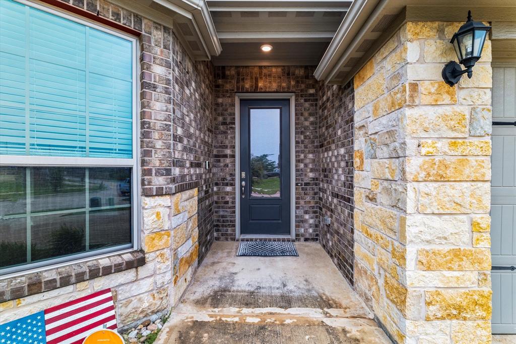 Juneberry Dr, Denton, TX 76207