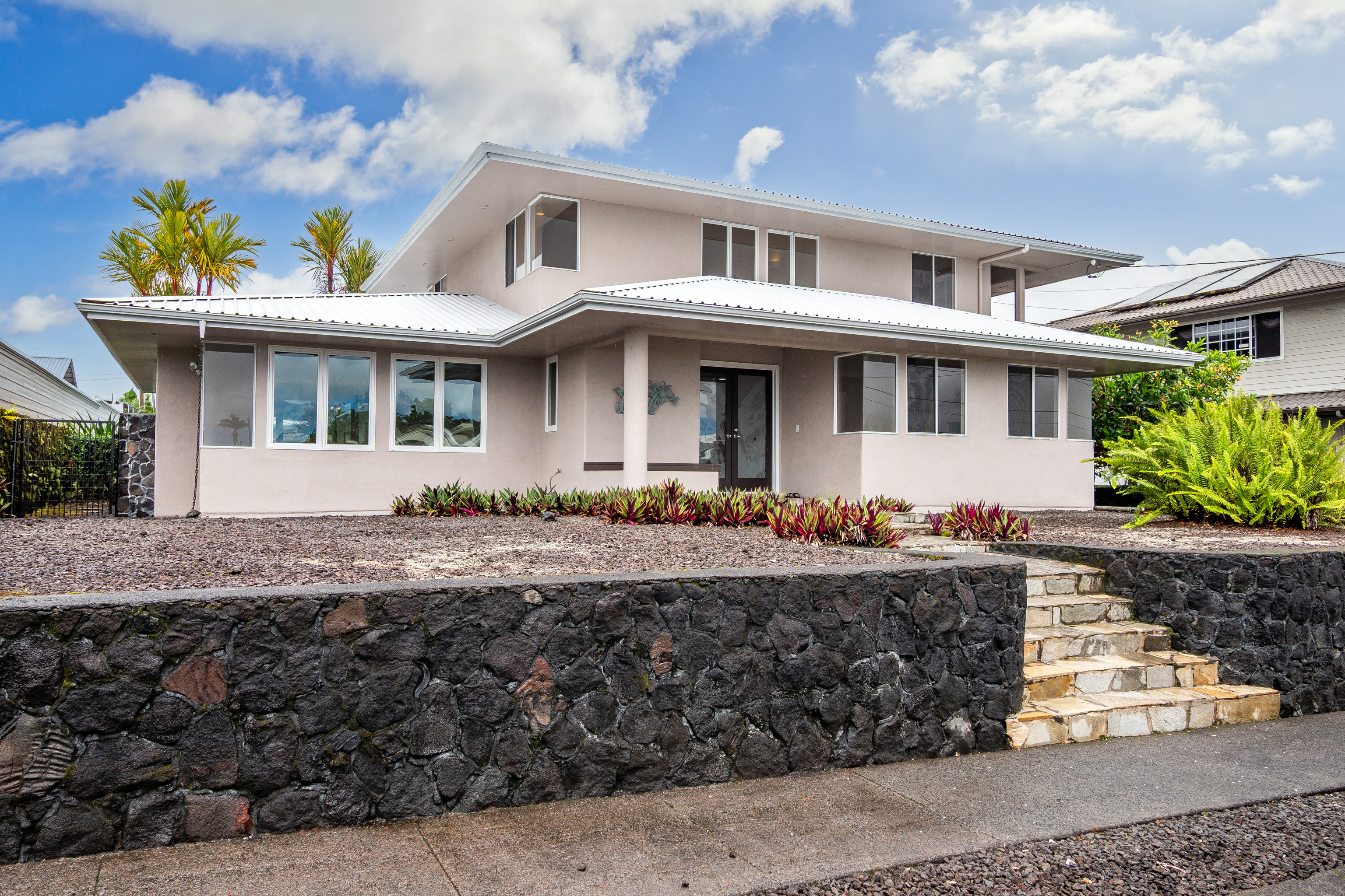 Residential in Hilo
