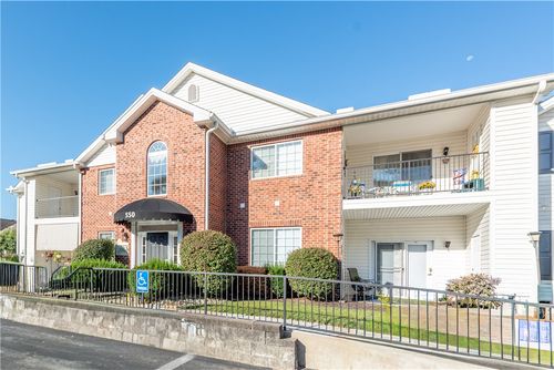 apt-204-550 Hidden Ridge Ct, South Park, PA, 15129-5909 | Card Image