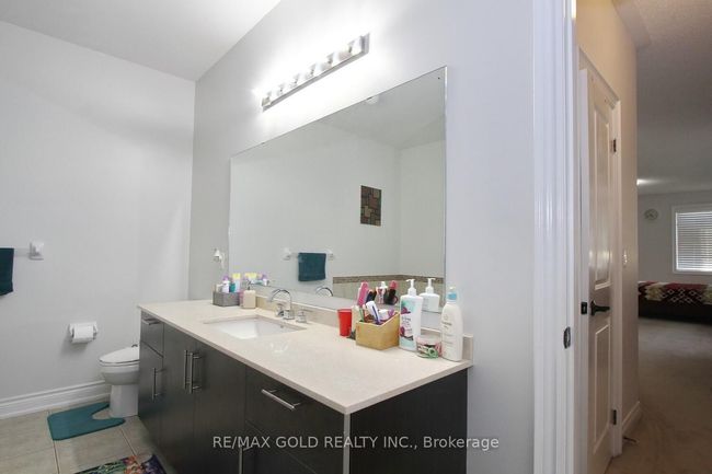 14 Ladbrook Cres, House other with 7 bedrooms, 5 bathrooms and 4 parking in Brampton ON | Image 31
