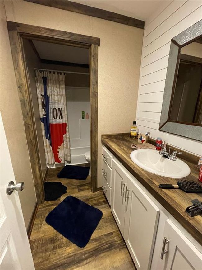 6086 Fm 1511, Home with 0 bedrooms, 2 bathrooms and null parking in Centerville TX | Image 16