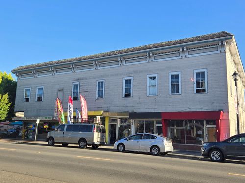 931 Main St, Fortuna, CA, 95540-2006 | Card Image