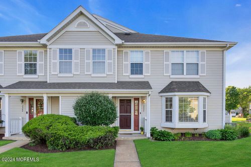 3505 Fenwick Ln, MOUNT LAUREL, NJ, 08054-6228 | Card Image