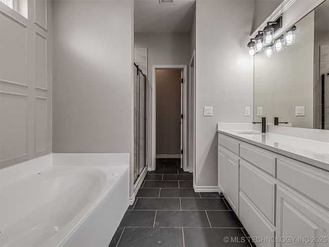 311 E 126 Th St S, House other with 3 bedrooms, 2 bathrooms and null parking in Jenks OK | Image 26