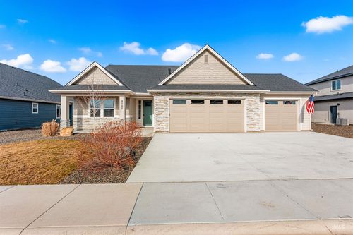 8082 Tandy Cove St, Middleton, ID, 83644-6170 | Card Image