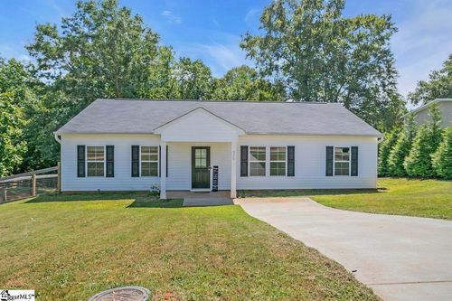 326 Anchor Rd, Greenville, SC, 29617-6753 | Card Image