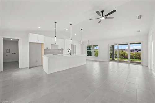 4446 Connection Ave, Cape Coral, FL, 33909 | Card Image