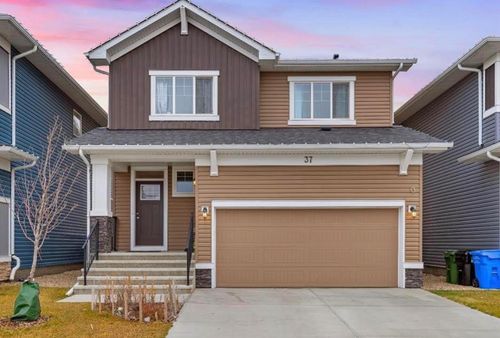 37 Red Sky Rd Ne, Calgary, AB, T3N1P9 | Card Image