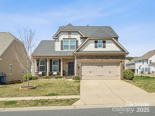 110 Lantern Acres Dr, Mooresville, NC, 28115-5826 | Card Image