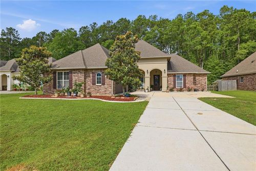 43325 Quiet Lake Dr, Hammond, LA, 70403-0567 | Card Image