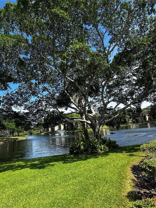 i2-820 Cypress Park Way, Deerfield Beach, FL, 33064-5079 | Card Image