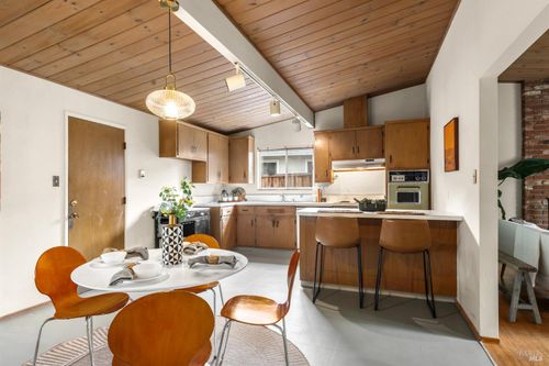 3828 Little Rock Avenue, Santa Rosa, CA, 95405 | Card Image