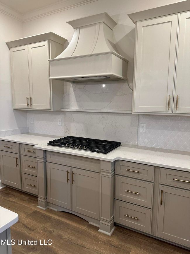 kitchen cooktop | Image 7