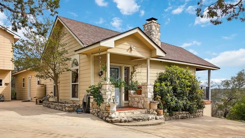 19708 Nottingham Ln, Helotes, TX, 78023-3209 | Card Image