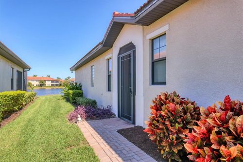 10424 Crooked Creek Dr, VENICE, FL, 34293-7308 | Card Image